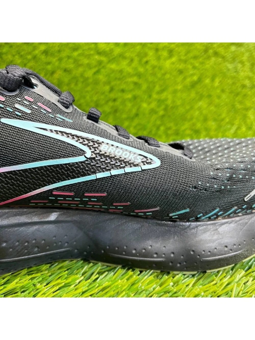 Brooks Glycerin 20 Womens Size 10 Black Blue Athletic Running Shoes Sneakers